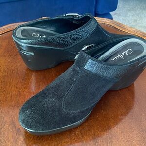 Cole Hahn Nike Air Black Suede Wedge